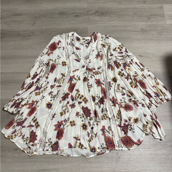 Free People Just The Two Of Us In Ivory Tunic - Picture 2 of 4